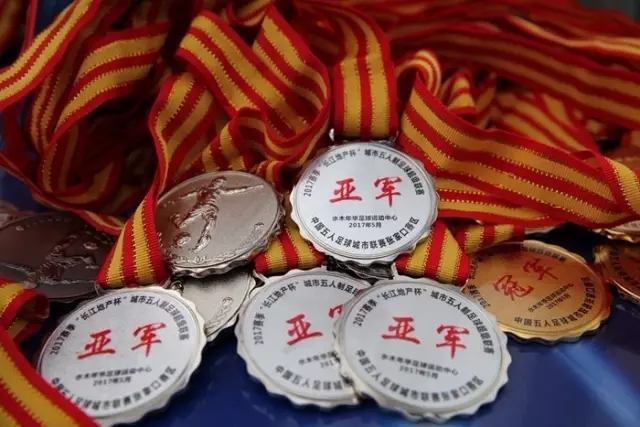 在中国深耕青训十余载 乐山孝志如何看待中日足球差别